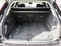 Volvo XC60 B5 AWD - SUV/Off-road - Schwarz - Gebrauchtwagen - Bild 11