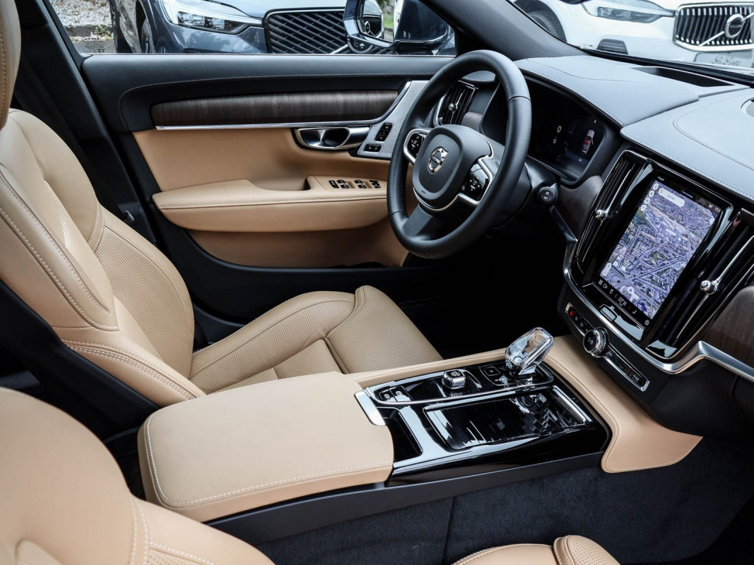 Volvo V90 T6 AWD - Kombi - Blau - Gebrauchtwagen - Bild 3
