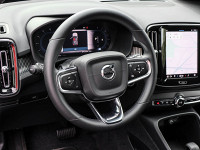 Volvo XC40 B3 - SUV/Off-road - Blau - Gebrauchtwagen - Bild 9