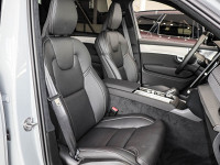 Volvo XC90 T8 AWD Recharge Reskin - SUV/Off-road - Grau - Gebrauchtwagen - Bild 6