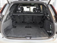 Volvo XC90 T8 AWD Recharge Reskin - SUV/Off-road - Grau - Gebrauchtwagen - Bild 11