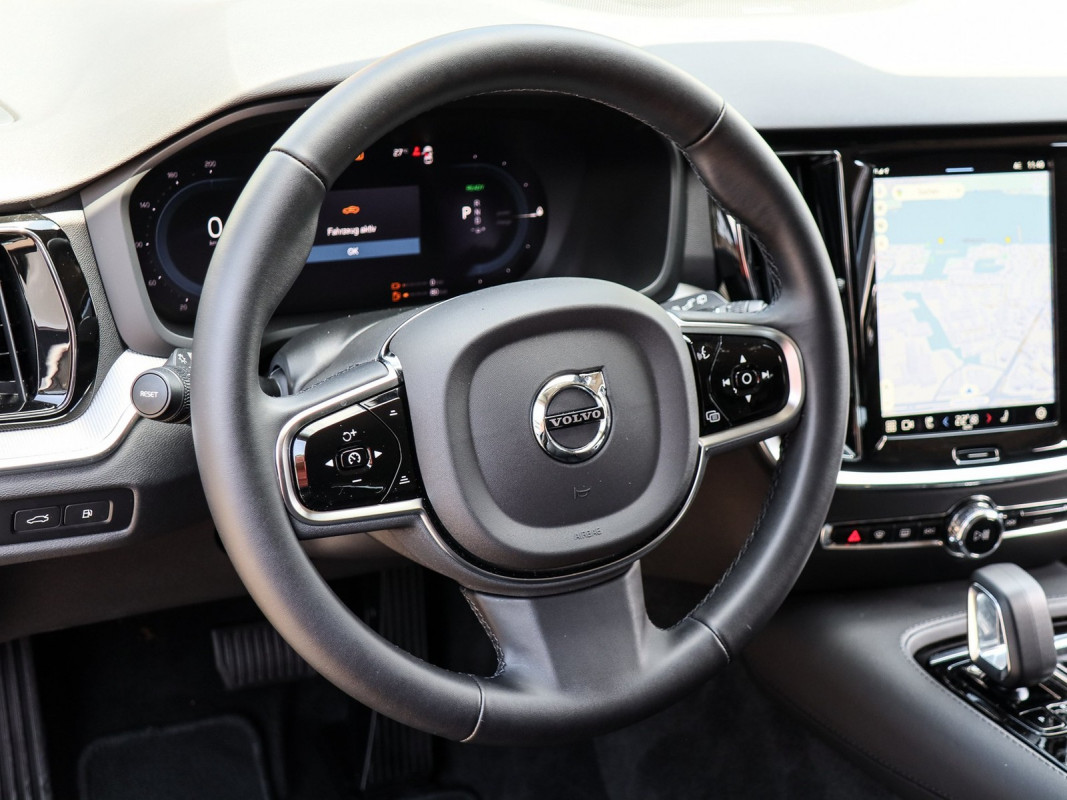 Volvo V60 T6 AWD - Kombi - Grau - Gebrauchtwagen - Bild 9