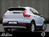 Volvo XC40 B3 Core - SUV/Off-road - Blau - Gebrauchtwagen - Bild 2
