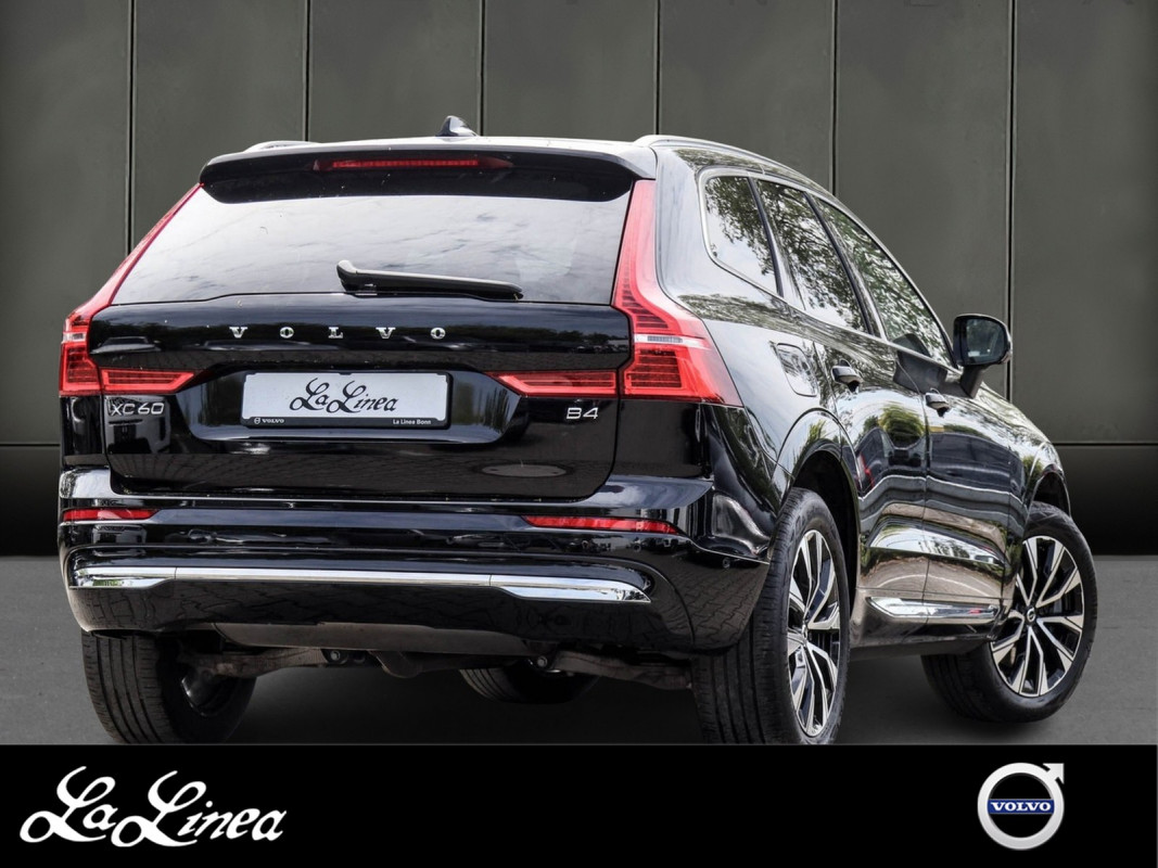 Volvo XC60 B4 (D) Plus Bright 2WD - SUV/Off-road - Schwarz - Gebrauchtwagen - Bild 2