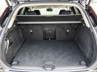 Volvo XC60 B4 (D) Plus Bright 2WD - SUV/Off-road - Schwarz - Gebrauchtwagen - Bild 11