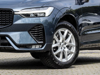 Volvo XC60 B5 Ultra Dark AWD - SUV/Off-road - Blau - Gebrauchtwagen - Bild 5