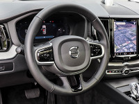 Volvo XC60 B5 Ultra Dark AWD - SUV/Off-road - Blau - Gebrauchtwagen - Bild 9