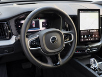 Volvo XC60 B5 Plus Black Edition AWD - SUV/Off-road - Weiss - Gebrauchtwagen - Bild 9