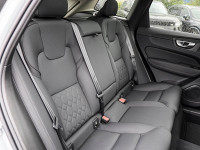 Volvo XC60 B5 Plus Dark AWD - SUV/Off-road - Grau - Gebrauchtwagen - Bild 4