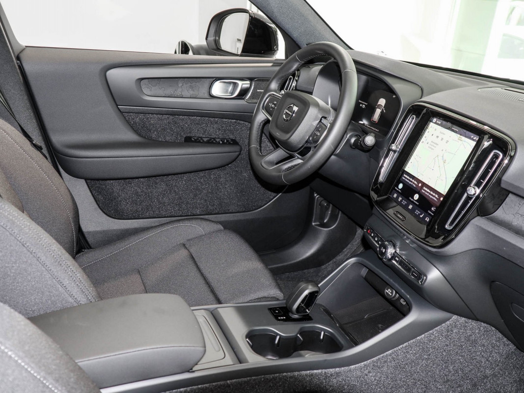Volvo EX40 - SUV/Off-road - Grau - Gebrauchtwagen - Bild 3