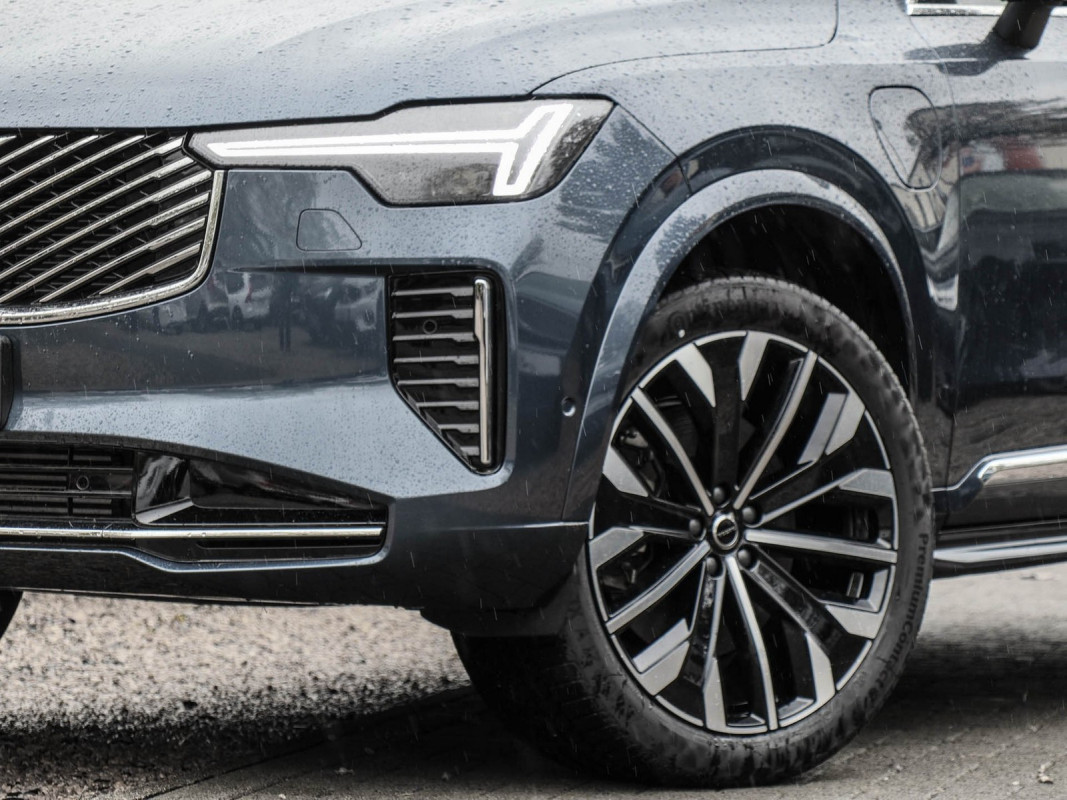 Volvo XC90 T8 AWD - SUV/Off-road - Blau - Gebrauchtwagen - Bild 5
