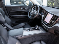 Volvo XC60 B4 Diesel - SUV/Off-road - Grau - Gebrauchtwagen - Bild 3