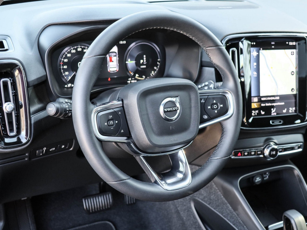 Volvo XC40 T4 - SUV/Off-road - Beige - Gebrauchtwagen - Bild 9