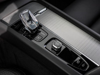 Volvo XC60 B4 Diesel AWD - SUV/Off-road - Grau - Gebrauchtwagen - Bild 10