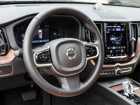 Volvo XC60 B5 Aut. - SUV/Off-road - Schwarz - Gebrauchtwagen - Bild 9