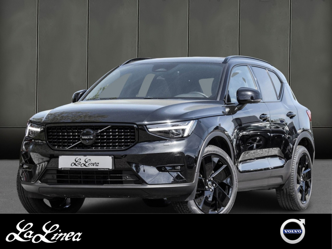 Volvo XC40 B4 - SUV/Off-road - Schwarz - Gebrauchtwagen - Bild 1