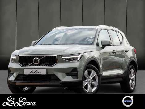 Volvo XC40 B3 - SUV/Off-road - Grün - Gebrauchtwagen - Bild 1