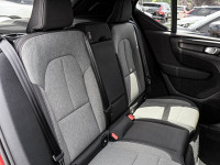 Volvo XC40 B3 - SUV/Off-road - Rot - Gebrauchtwagen - Bild 4