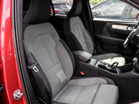 Volvo XC40 B3 - SUV/Off-road - Rot - Gebrauchtwagen - Bild 6