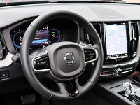Volvo XC60 T8 AWD - SUV/Off-road - Schwarz - Gebrauchtwagen - Bild 9