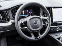 Volvo XC60 B4 Benzin - SUV/Off-road - Grau - Gebrauchtwagen - Bild 9