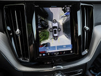 Volvo XC60 B4 Benzin - SUV/Off-road - Grau - Gebrauchtwagen - Bild 11