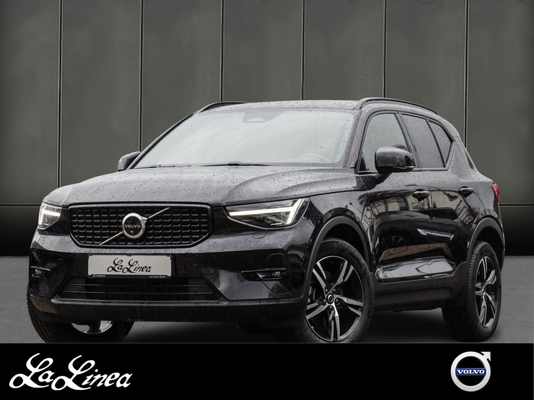 Volvo XC40 B3 - SUV/Off-road - Schwarz - Gebrauchtwagen - Bild 1
