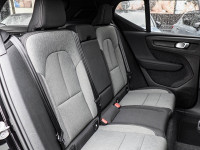 Volvo XC40 B3 - SUV/Off-road - Schwarz - Gebrauchtwagen - Bild 4