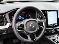 Volvo XC60 T8 AWD - SUV/Off-road - Schwarz - Gebrauchtwagen - Bild 9