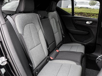 Volvo XC40 B3 - SUV/Off-road - Schwarz - Gebrauchtwagen - Bild 4