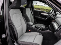 Volvo XC40 B3 - SUV/Off-road - Schwarz - Gebrauchtwagen - Bild 6