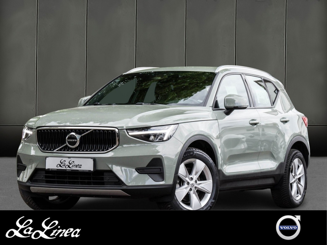 Volvo XC40 B3 - SUV/Off-road - Grün - Gebrauchtwagen - Bild 1