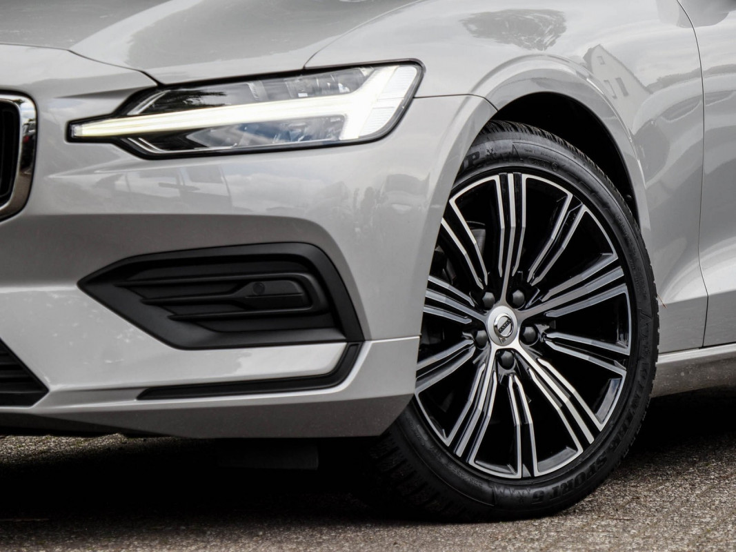 Volvo V60 Kombi B4 - Kombi - Grau - Gebrauchtwagen - Bild 5
