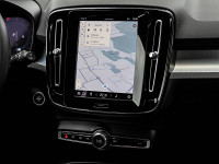 Volvo XC40 B3 - SUV/Off-road - Grün - Gebrauchtwagen - Bild 7