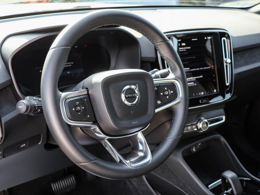 Volvo C40 Plus - SUV/Off-road - Weiss - Gebrauchtwagen - Bild 7