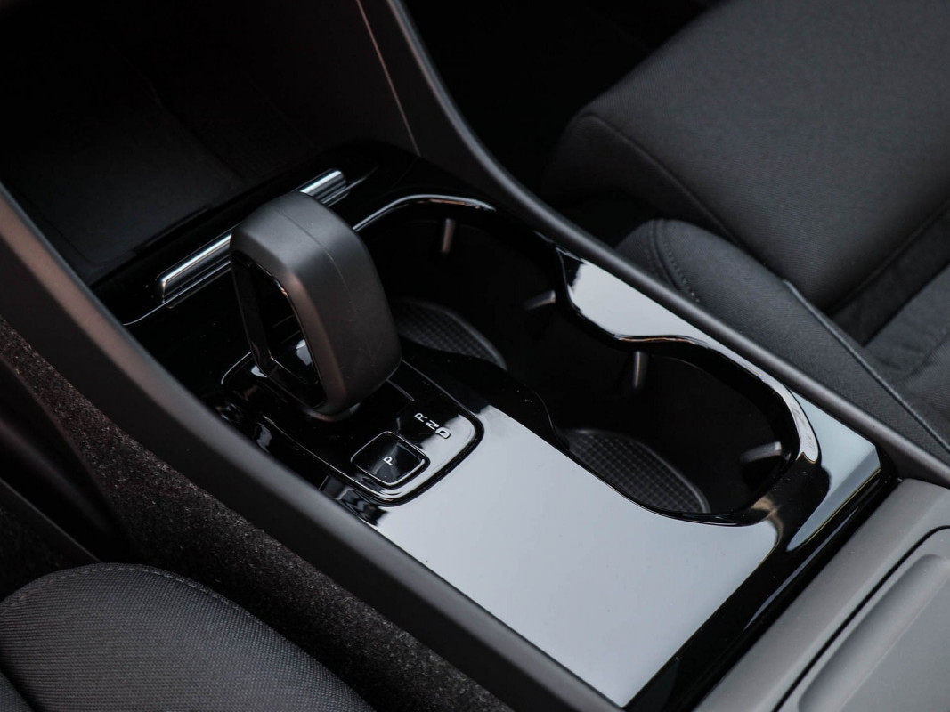 Volvo C40 Plus - SUV/Off-road - Weiss - Gebrauchtwagen - Bild 9