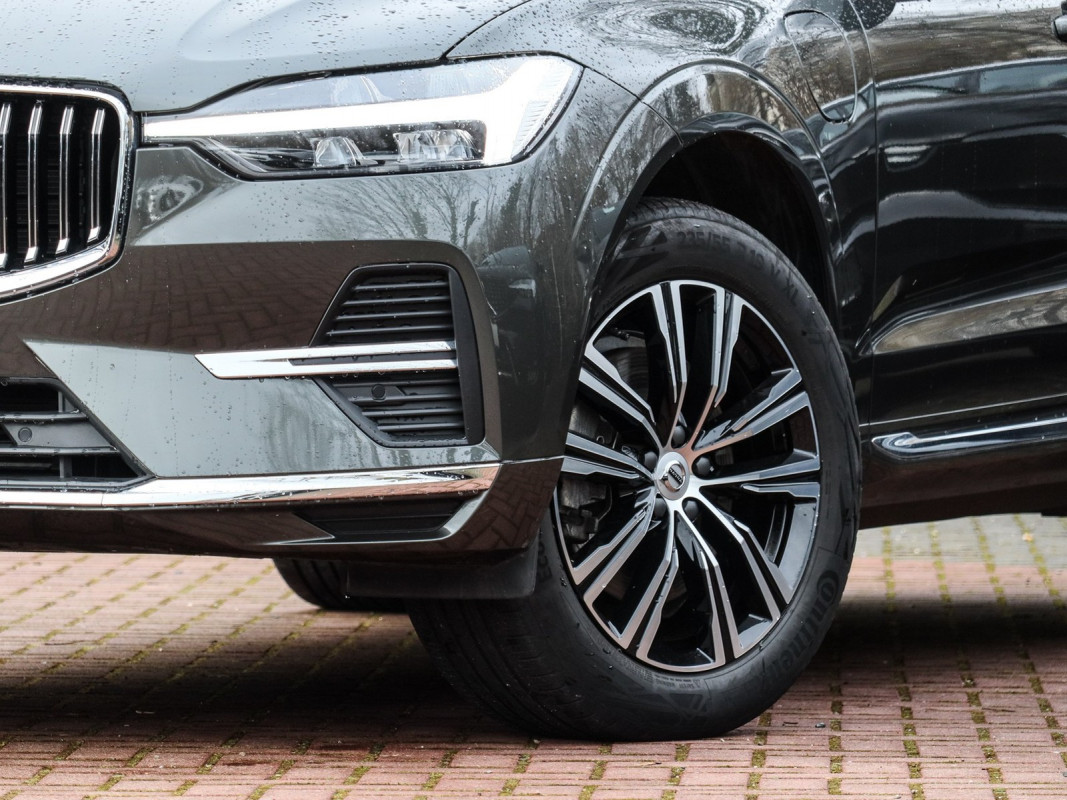 Volvo XC60 T6 - SUV/Off-road - Grau - Gebrauchtwagen - Bild 5