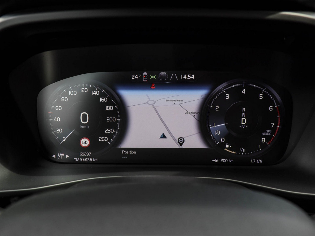 Volvo XC40 T2 - SUV/Off-road - Schwarz - Gebrauchtwagen - Bild 15