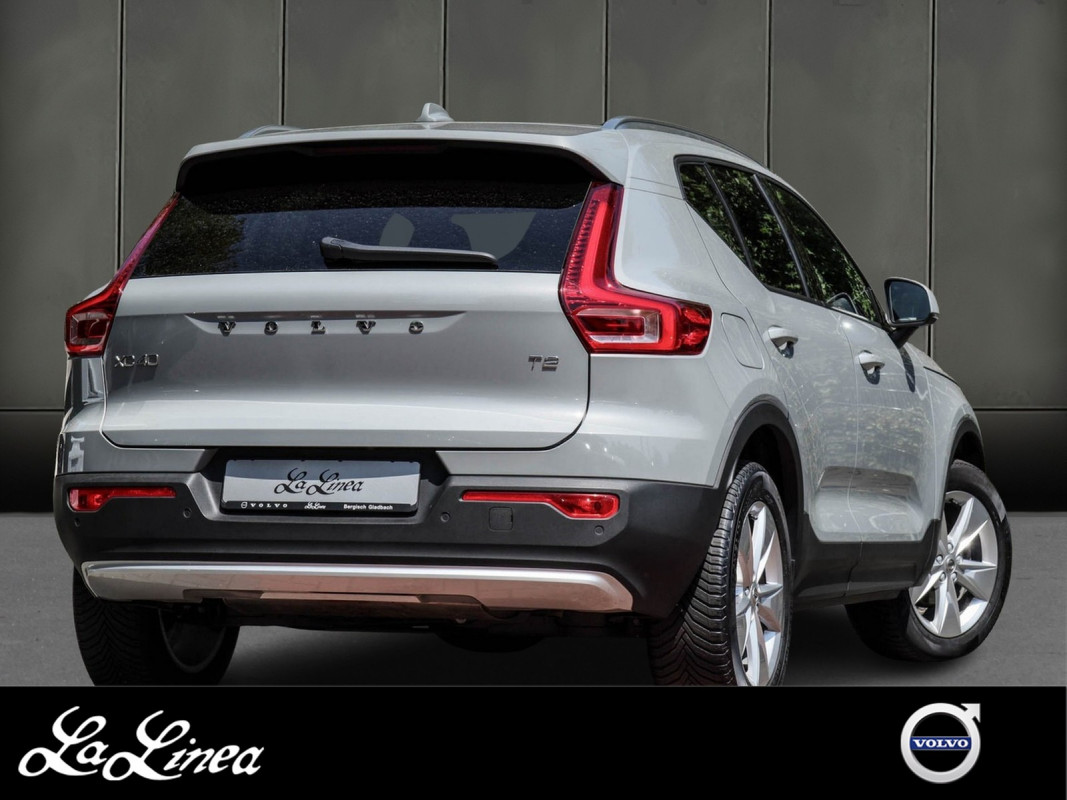 Volvo XC40 T2 - SUV/Off-road - Grau - Gebrauchtwagen - Bild 2