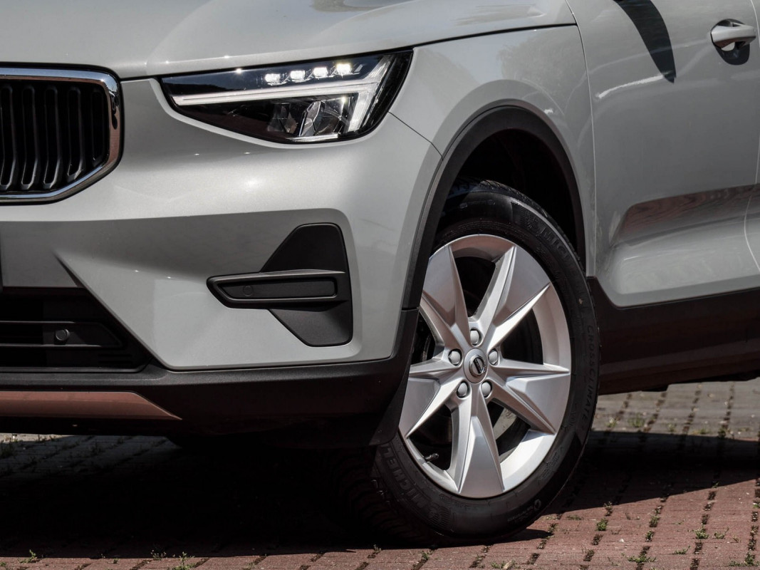 Volvo XC40 T2 - SUV/Off-road - Grau - Gebrauchtwagen - Bild 5