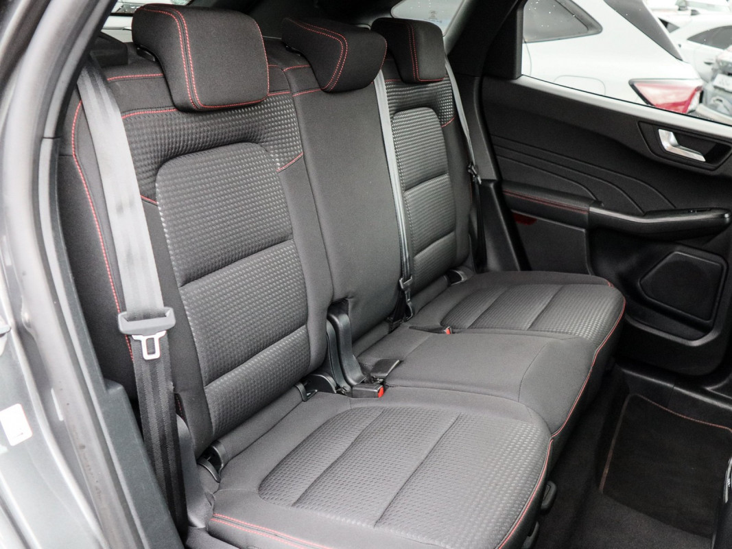 Ford Kuga PHEV Winter P., Technologie P., elektr Heckklappe - SUV/Off-road - Grau - Gebrauchtwagen - Bild 4