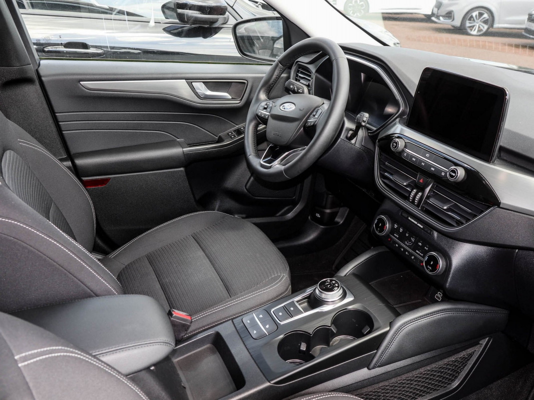 Ford Kuga Plug-In Hybrid Titanium, AHK Allwetter, Winter P. - SUV/Off-road - Grau - Gebrauchtwagen - Bild 3