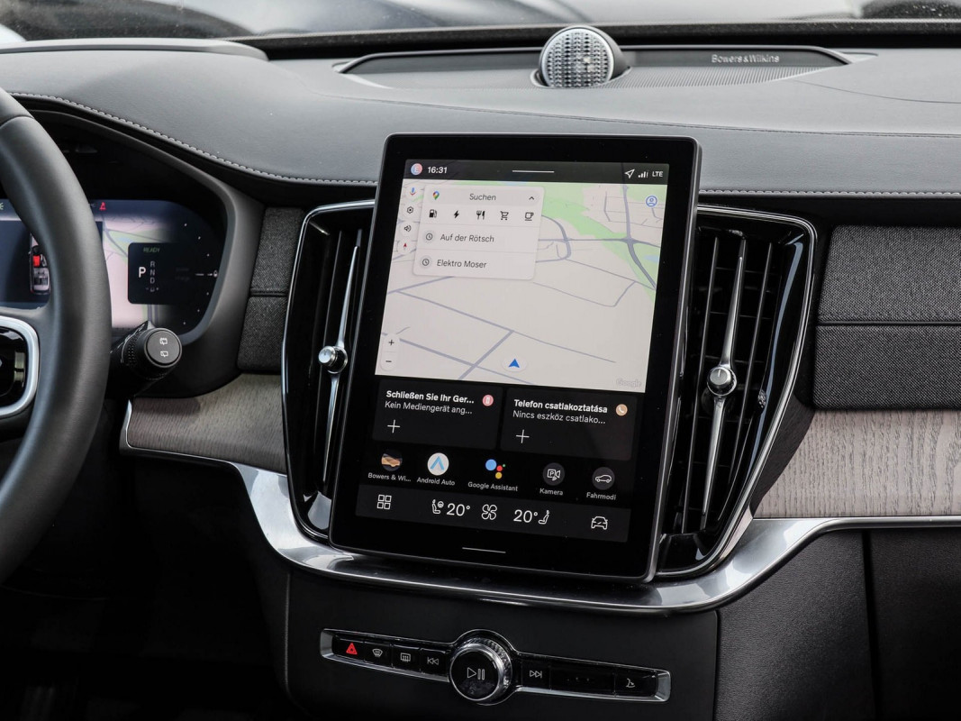Volvo XC90 T8 Plug-In Hybrid AWD - SUV/Off-road - Grau - Gebrauchtwagen - Bild 7
