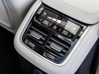 Volvo XC90 T8 Recharge Plug-In Hybrid AWD - SUV/Off-road - Schwarz - Gebrauchtwagen - Bild 15