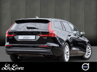 Volvo V60 T6 Recharge Plug-In Hybrid AWD - Kombi - Schwarz - Gebrauchtwagen - Bild 2