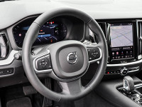 Volvo V60 T6 Recharge Plug-In Hybrid AWD - Kombi - Schwarz - Gebrauchtwagen - Bild 9