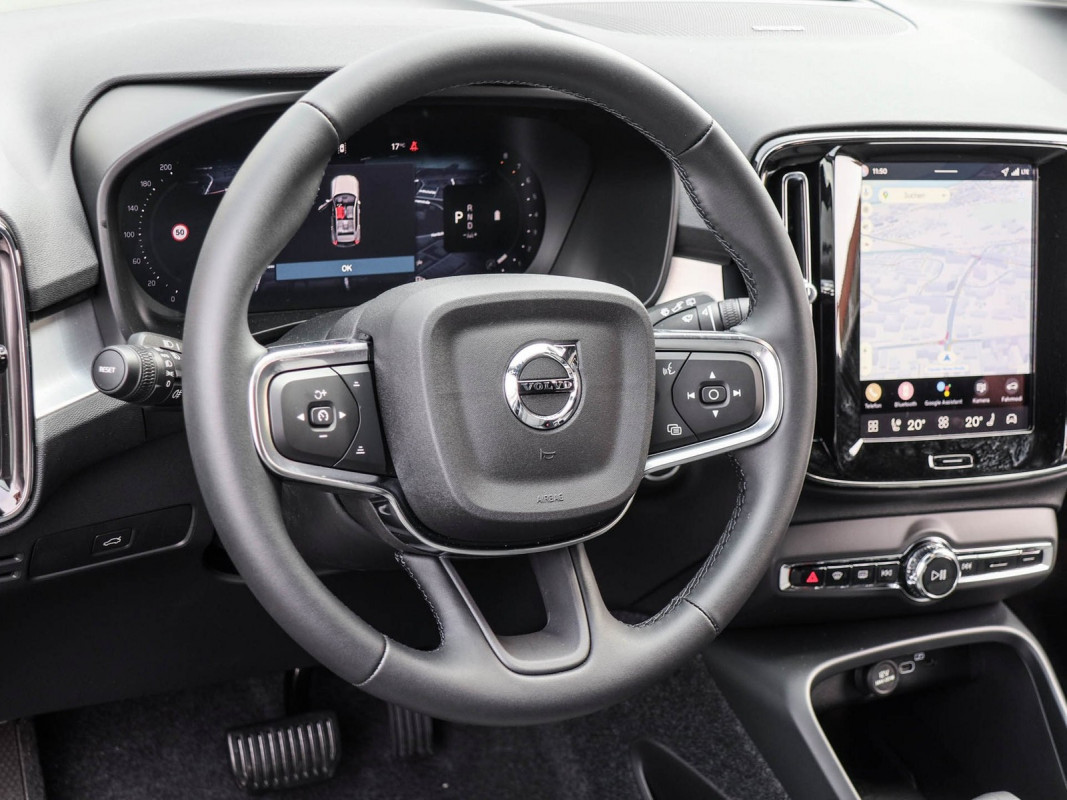 Volvo XC40 B3 (B) - SUV/Off-road - Grau - Gebrauchtwagen - Bild 9