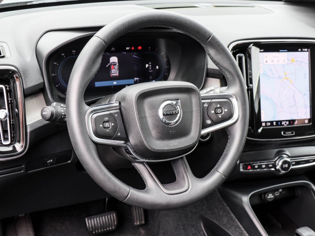 Volvo XC40 B3 (B) - SUV/Off-road - Grau - Gebrauchtwagen - Bild 9