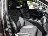 Volvo XC60 B5 (B) AWD - SUV/Off-road - Grau - Gebrauchtwagen - Bild 6