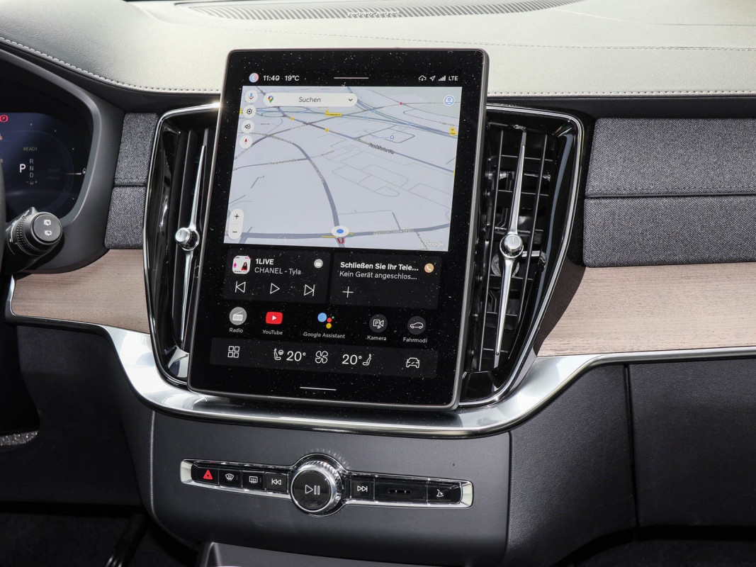 Volvo XC90 T8 AWD Reskin - SUV/Off-road - Weiss - Gebrauchtwagen - Bild 7